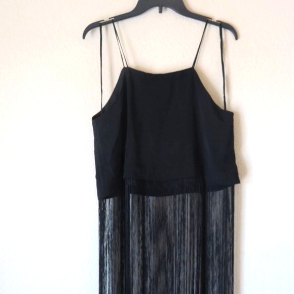 Revolve Line and Dot crop top long motion fringes Y2K style black size Large - Picture 7 of 7